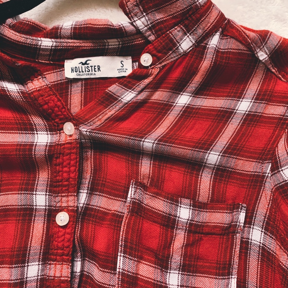 button down  from hollister!!